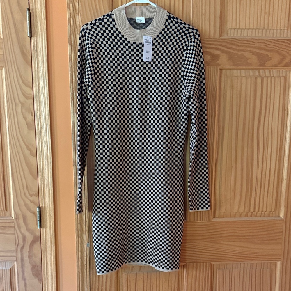 Abercrombie & Fitch Checkered Long Sleeve Dress